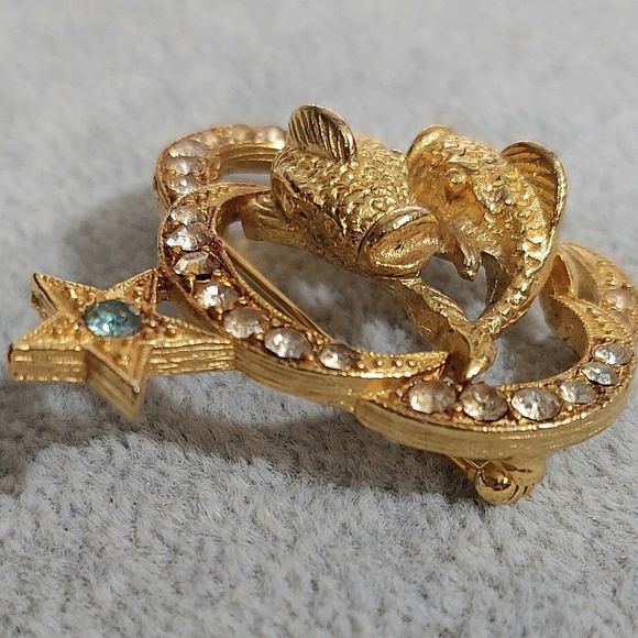 Vintage St. Labre signed Pisces jewelry brooch pin - Picture 5 of 8